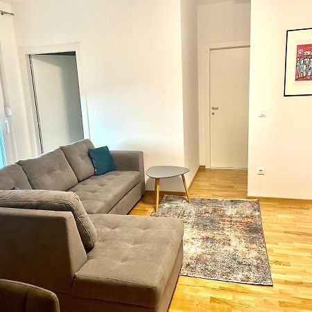 Apartment Diana Zara Parking Free Exterior photo