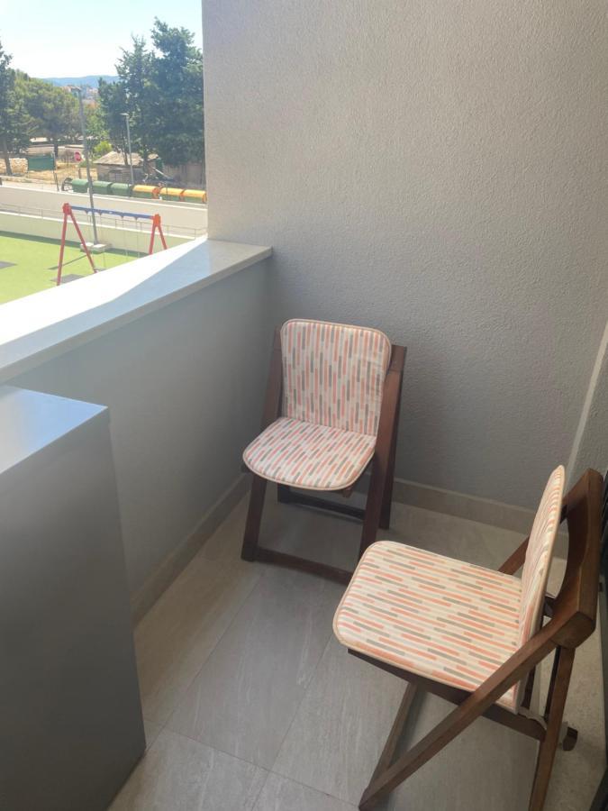 Apartment Diana Zara Parking Free Exterior photo